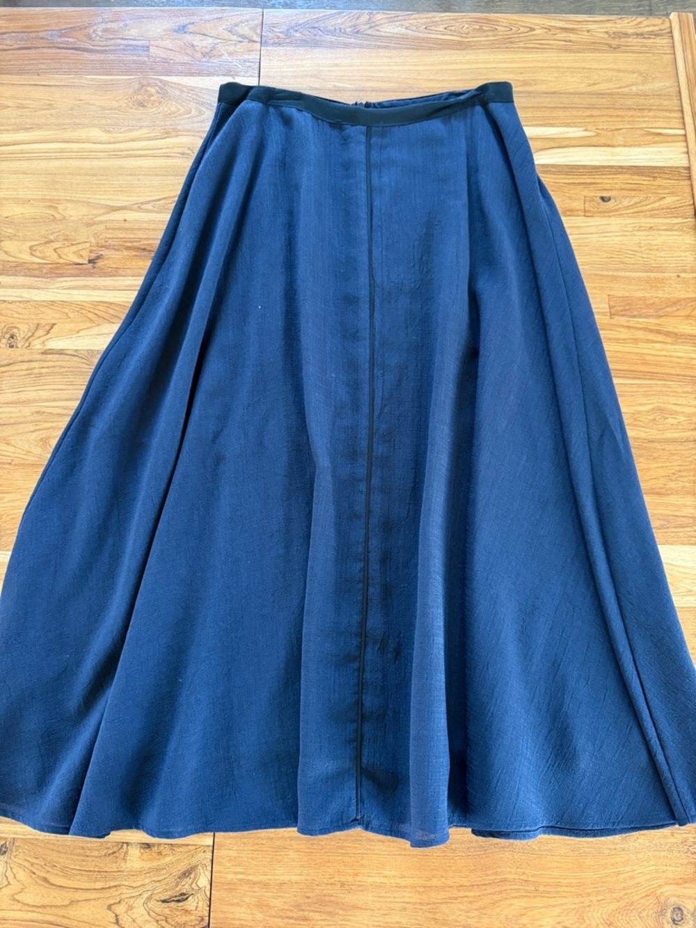 Elegant Navy A-Line Midi Skirt - Women's